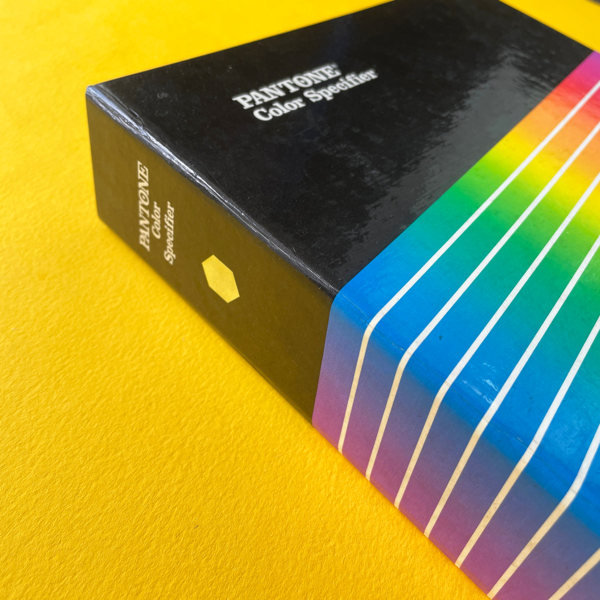 PANTONE® Colour Specifier [Swatch Selector Book] – The Print Arkive