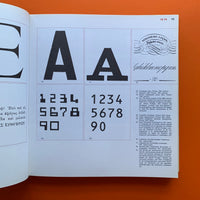 Label Design: 1000 illustrations chosen and introduced by Claude Humbert