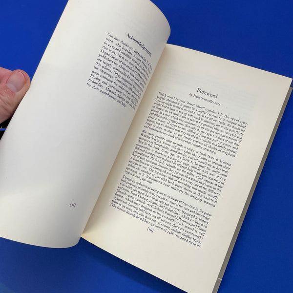 Linotype Intertype The Western type book : analysed specimens of monotype, linotype and i ...