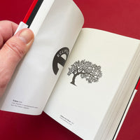 Pentagram Marks: 400 Symbols & Logotypes (Limited First Edition)
