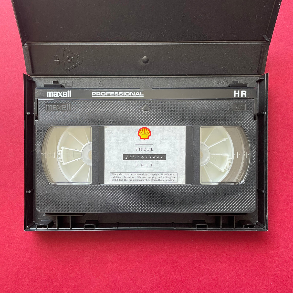 Shell - Leading by Design: Shell’s new Retail Visual Identity [Visual ...