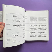 Basic Typography: Design With Letters. Typografische Grundlagen: Gestaltung Mit Schrift