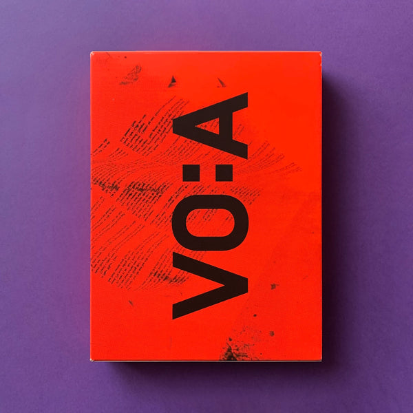 Vaughan Oliver: Archive Materials & Fragments [Unit 38]. Buy and sell the best graphic design books, journals, magazines and posters with The Print Arkive.