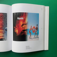 Designed by Peter Saville /anglais: KING EMILY